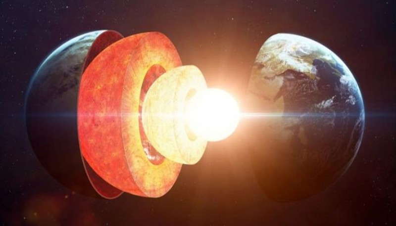 الكون المعجزة.. كرة مشتعلة بحجم بلوتو تتحرك تحت سطح الأرض