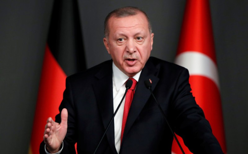 ”أردوغان” يعلن عن 10 مدن منكوبة بتركيا و يفرض الطوارئ
