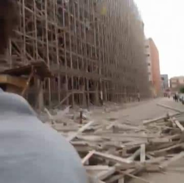 سقوط سقالة بمستشفى التل الكبير بالإسماعيلية دون خسائر بشرية