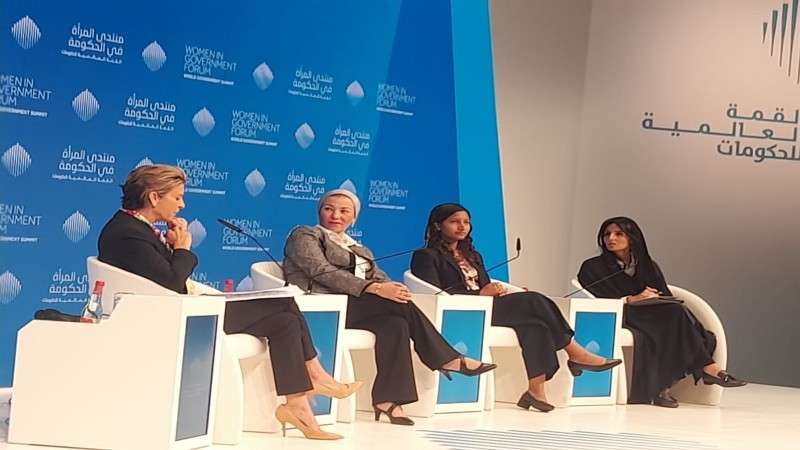 وزيرة البيئة تشارك في جلسة حول ”قيادة المرأة نحو الإستدامة ”