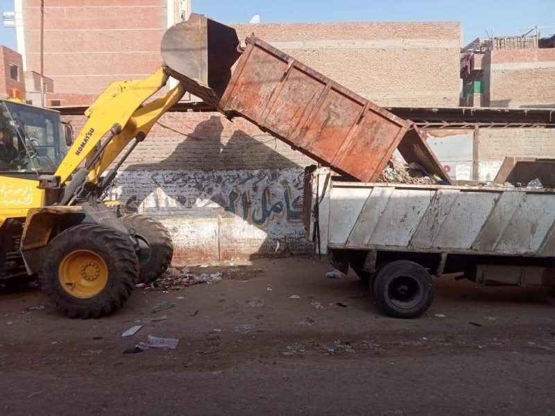 حملات مكبرة لرفع المخلفات القمامة من طرق وشوارع وميادين بيلا