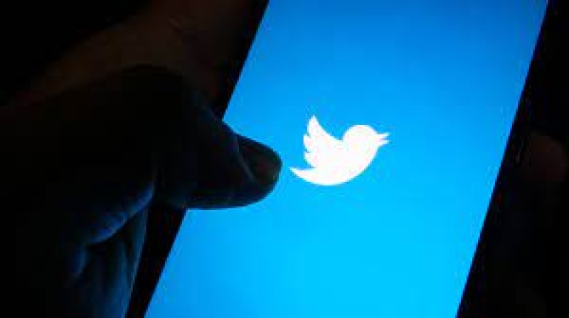 عطل يضرب تويتر ويصيب آلاف المستخدمين حول العالم