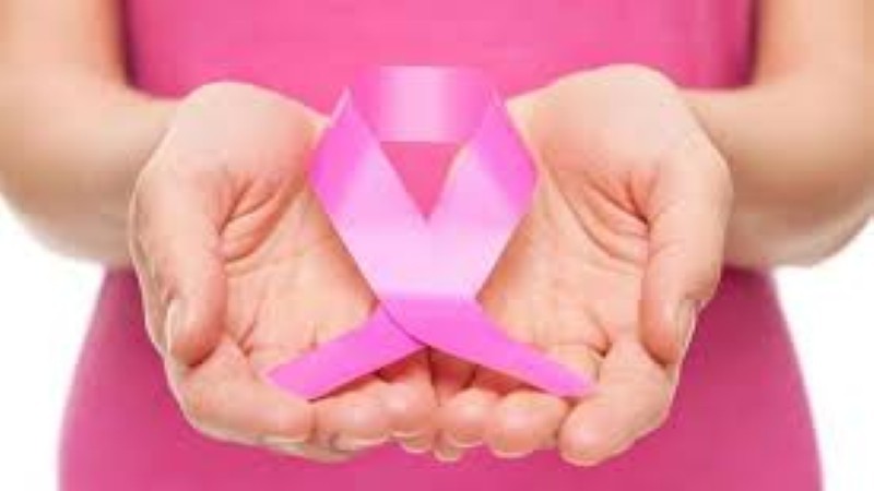 الصحة: توفير أحدث البروتوكولات العالمية لعلاج مرض سرطان الثدي