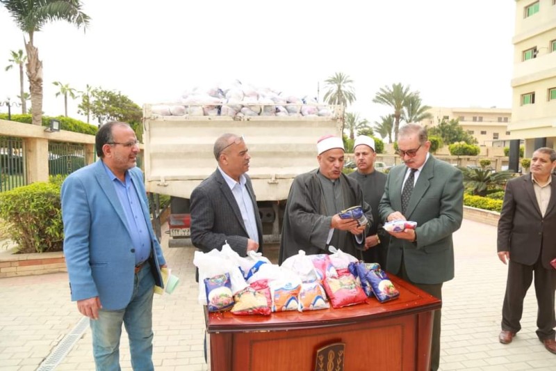 وصول 65 ألف شنطة رمضانية من وزارة الأوقاف لـ ”كفر الشيخ”