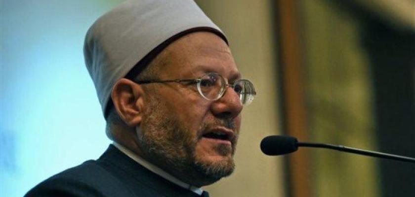 شوقي علام يحذر من عقوق الوالدين: عقوبته معجلة في الدنيا ومانع من دخول الجنة