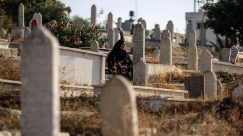 حكم زيارة القبور في العيد.. هل تحرم بهذا اليوم؟