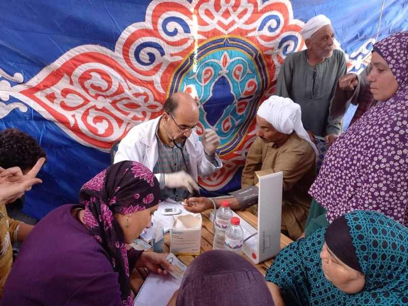 تقديم خدمات طبية وبيطرية شاملة بقافلة سكانية في الدلنجات