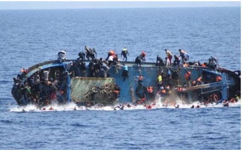 مساعد وزير الهجرة : مركب الغرقى باليونان خرج من ليبيا