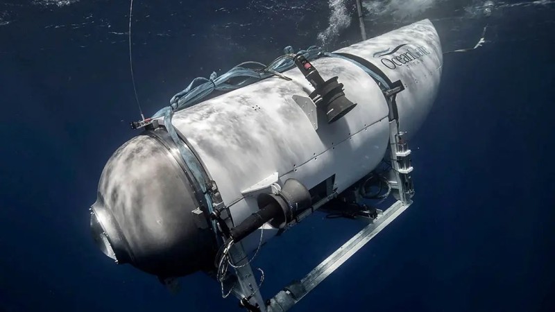 خبير بريطاني يكشف السر وراء انفجار الغواصة تيتان
