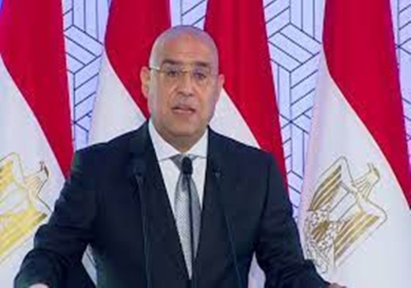 وزير الإسكان: توجيهات رئاسية بدعم الصناعات المصرية وتعظيم المكون المحلي