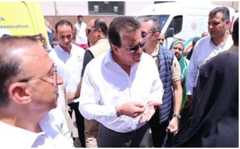 وزير الصحة يتابع نسب التردد على حملة 100 يوم صحة