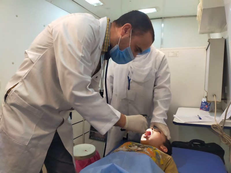 الكشف الطبي على 2886 مواطنًا في قافلة علاجية بقرية البلاشون بالشرقية