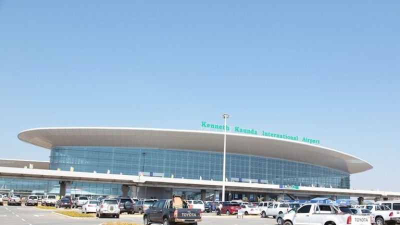 ”زامبيا”: ضبط ملايين الدولارات وسبائك ذهب بطائرة خرجت من القاهرة