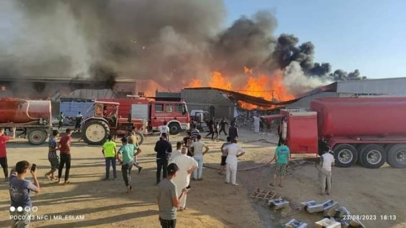 اندلاع حريق في مصنع كرتون بالبحيرة