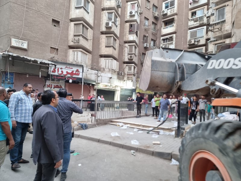 رفع 1200  حالة إشغال طريق وفتح جراچات مغلقة بحي الطالبية