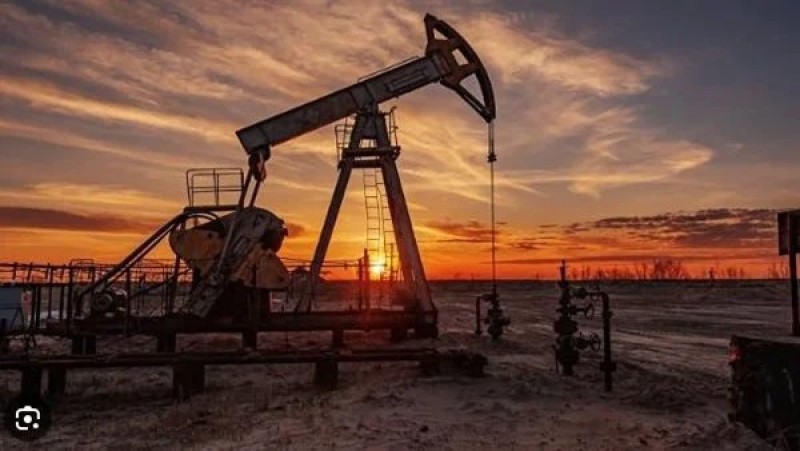 تقلبات كبيرة في أسعار النفط ومخاوف من تسجيل البرميل 100 دولار