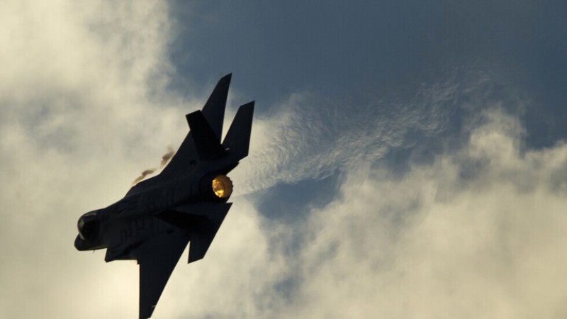 الدفاع الروسية: اعتراض طائرة حربية أمريكية فوق بحر النرويج