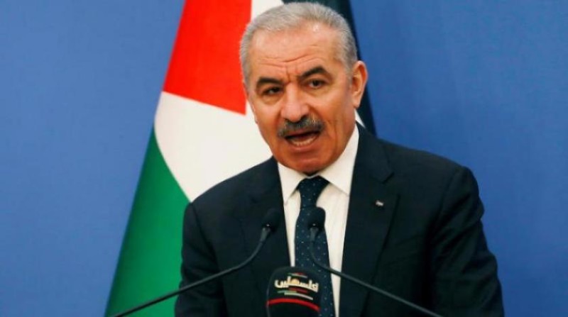 رئيس وزراء فلسطين يدعو المجتمع الدولي لوقف ”إرهاب” المُستوطنين في مدن الضفة الغربية