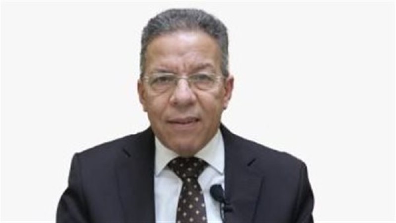 الدكتور أسامة عبدالحي نقيب أطباء مصر ورئيس اتحاد المهن الطبية