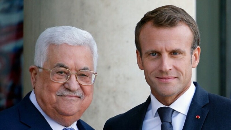 رئيس فلسطين محمود عباس و الرئيس الفرنس إيمانويل ماكرون