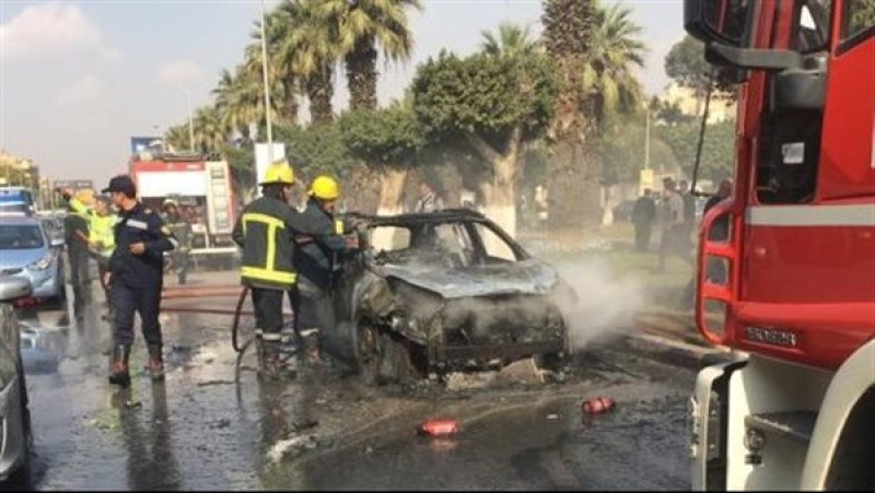 إصابة صيدلانية في حريق التهم سيارتها بالأهرام