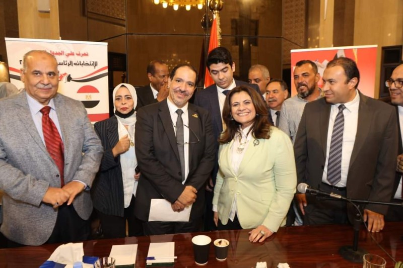 وزيرة الهجرة تلتقي رموز وقيادات الجالية المصرية بالسعودية ضمن حملة ”شارك بصوتك”