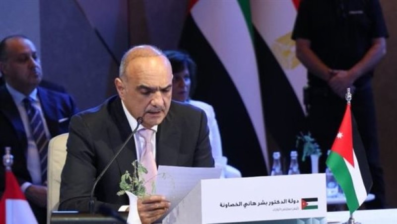 رئيس وزراء الأردن يشيد بموقف مصر الرافض للتهجير القسري للفلسطينيين
