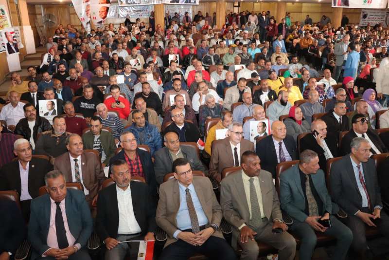 عمال التجارة تنظم مؤتمر جماهيرى عمالي حاشد لدعم المرشح الرئيسي عبد الفتاح السيسي لفترة رئاسية جديدة