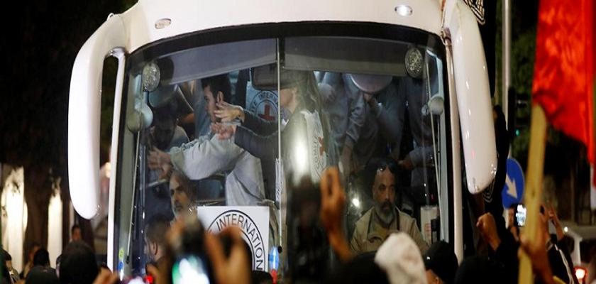 مصادر: مصر تنجح في تذليل المعوقات التي واجهت المرحلة السابعة لتبادل المحتجزين والأسرى الفلسطينيين