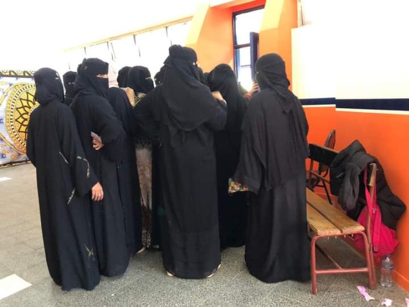 إقبال السيدات على لجان الانتخابات الرئاسية بجنوب سيناء