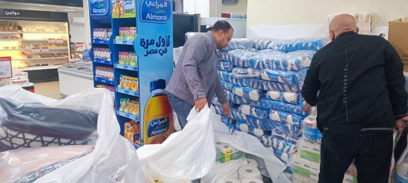 ضبط سوبر ماركت شهير بالإسكندرية يتلاعب بأسعار السكر