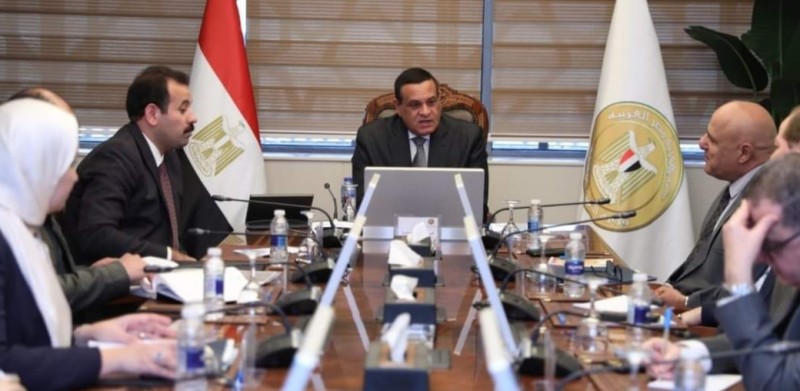 وزير التنمية المحلية يلتقي مع المدير التنفيذي لجهاز مستقبل مصر للتنمية المستدامة