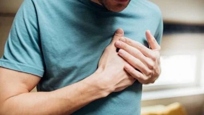 6 أعراض تدل على زيادة كهرباء القلب