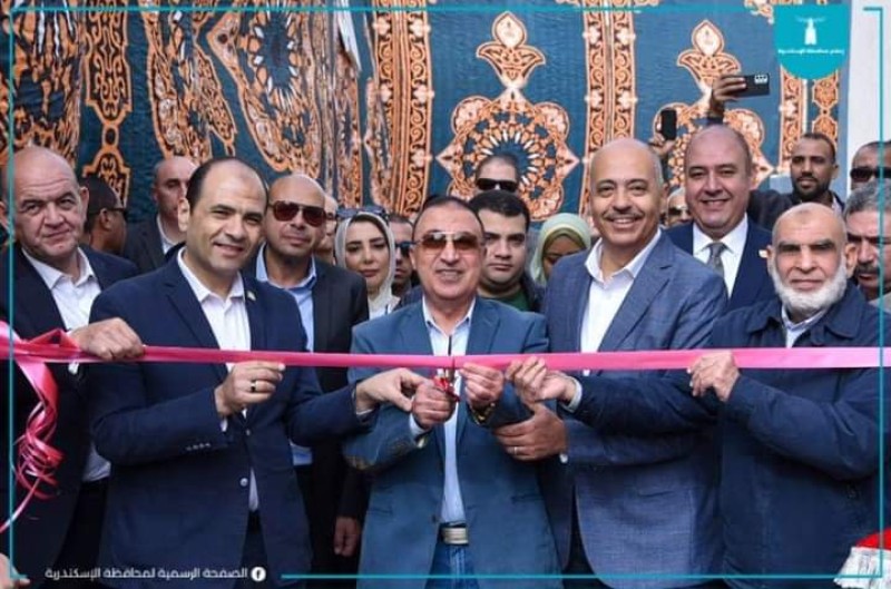 محافظ الإسكندرية يسلم 55منزلا جديدا لأهالي قرية فلسطين