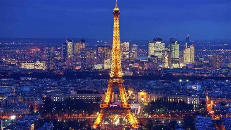 2024.. تطلعات لعام استثنائي في قطاع السياحة بفرنسا