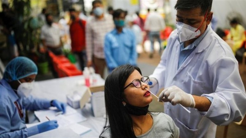 الإصابة بفيروس كورونا في الهند