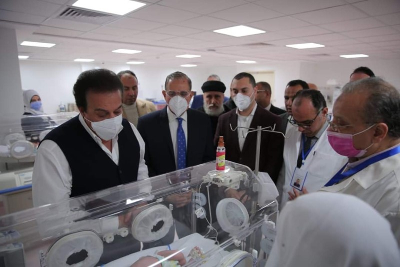 بالصور.. وزير الصحة ومحافظ كفرالشيخ يتفقدان مستشفى بيلا المركزي