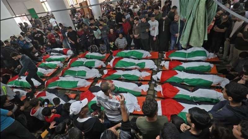 شهداء ومصابون في قصف جوي ومدفعي للاحتلال على عدة مناطق بغزة