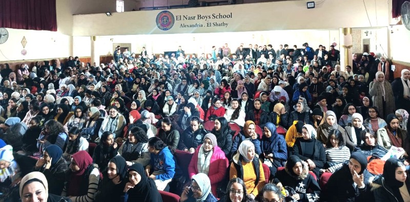 70 ألف طالب ينتظمون في مجموعات الدعم المدرسي بتعليم الإسكندرية