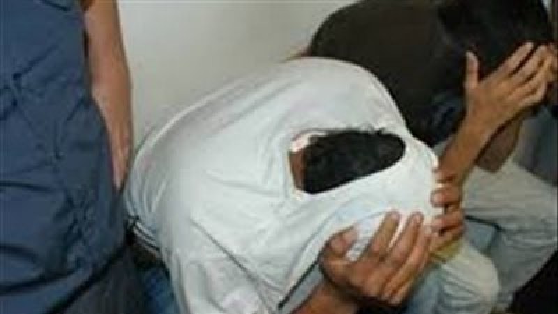 حبس عاطلين متهمين بالاتجار في الآيس بالوراق