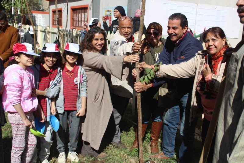 البيئة” تشارك ”إزرع شجرة” في زراعة 300 شجرة مثمرة بالقاهرة ضمن فعاليات يوم البيئة الوطني 2024
