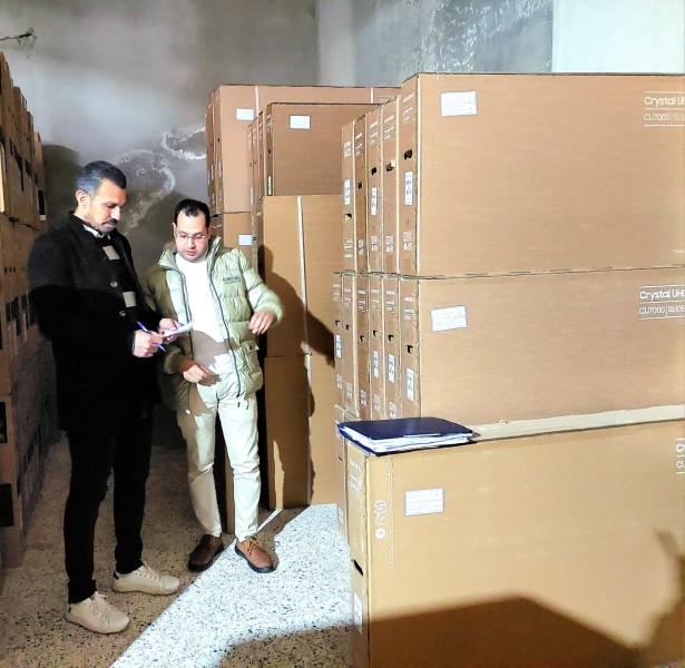 ضبط 114 شاشة تليفزيون داخل أحد المخازن بقصد حجبها عن التداول بأبو حمص