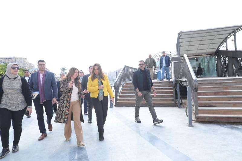 سفيرة الولايات المتحدة الأمريكية تزور جسر الحضارة وفندق اللسان في دمياط” صور ”