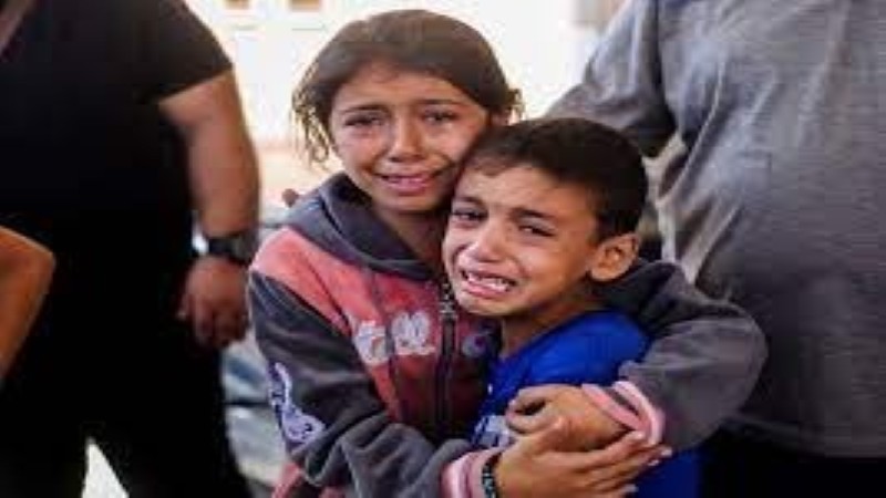 النسبة الأكبر من الضحايا.. حقوق الطفل: وضع الصغار في غزة كارثي