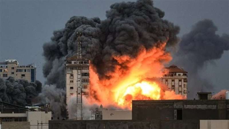 القاهرة الإخبارية تكشف تفاصيل سماع دوي انفجارات في ”طبريا”
