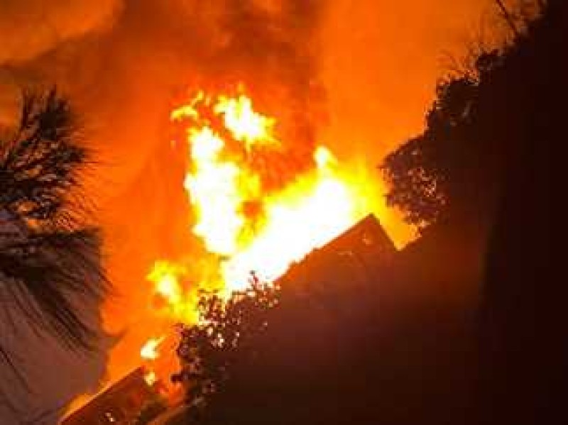 حريق داخل لوكيشن تصوير مسلسل الكبير أوي في المزاريطة
