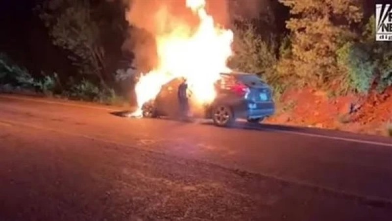 تفحم قائد سيارة اشتعلت بها النيران أعلى كورنيش إمبابة