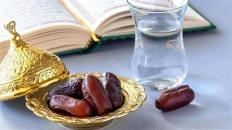هل يجوز امتناع المرأة الحائض عن الطعام في رمضان بنية الصوم؟ الأزهر يجيب