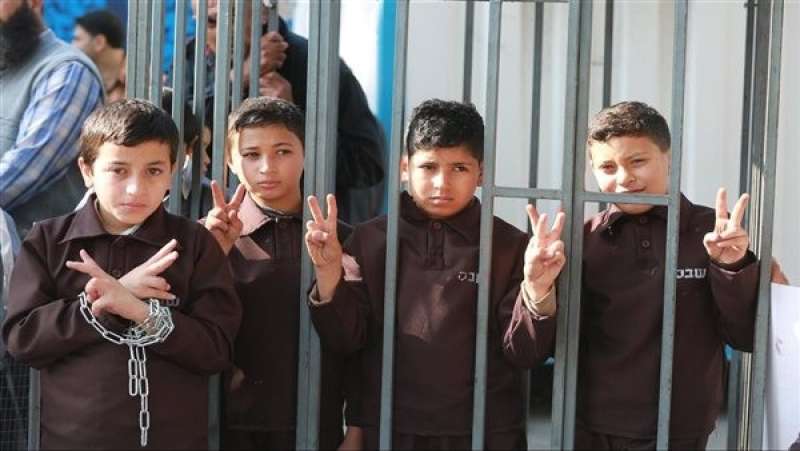 اعتقال 24 طفلًا فلسطينًا وضعهم في سجن مجدو الإسرائيلي