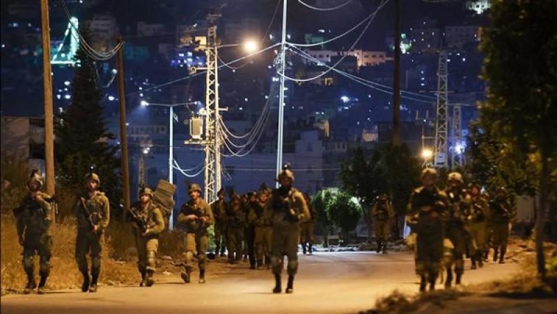 الجيش الإسرائيلى يقتحم مستشفى الأمل فى قطاع غزة